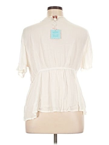 Hayden Short Sleeve Blouse (view 2)