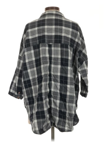 Pilcro by Anthropologie 3/4 Sleeve Button-Down Shirt (view 2)
