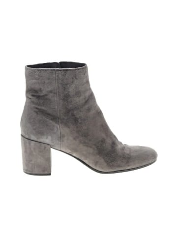 Vince. Ankle Boots (view 1)