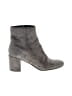 Vince. 100% Leather Gray Ankle Boots Size 8 1/2 - photo 1