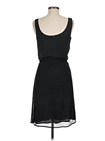 Old Navy Casual Dress (view 2)