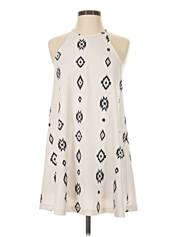 Trafaluc by Zara Casual Dress (view 1)