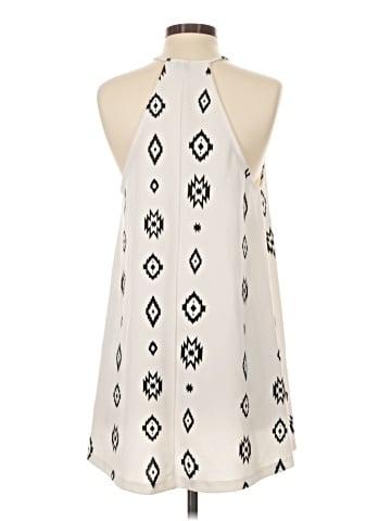 Trafaluc by Zara Casual Dress (view 2)