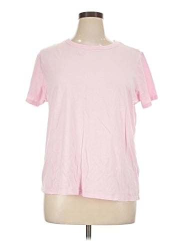 Old Navy Short Sleeve T-Shirt (view 1)