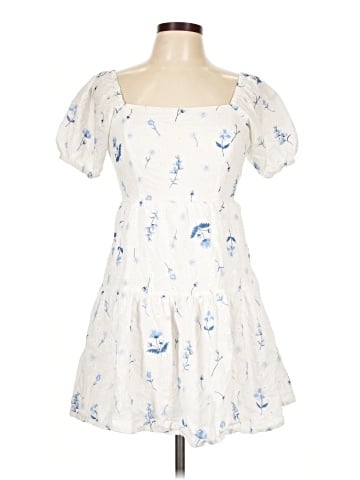 Jessica Simpson Casual Dress (view 1)