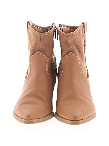 Universal Thread Ankle Boots (view 2)