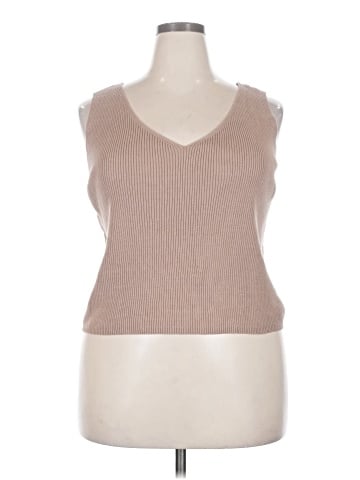 Ava & Viv Tank Top (view 1)