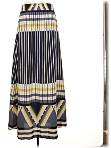 Love, Zoe Casual Skirt (view 2)