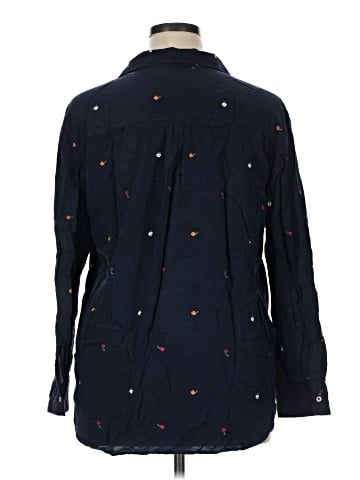 Ann Taylor LOFT Outlet Long Sleeve Button-Down Shirt (view 2)