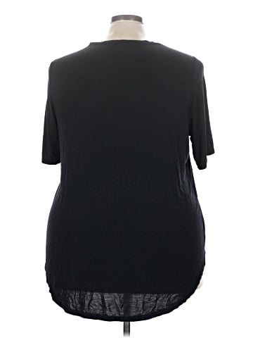 Lane Bryant Short Sleeve T-Shirt (view 2)