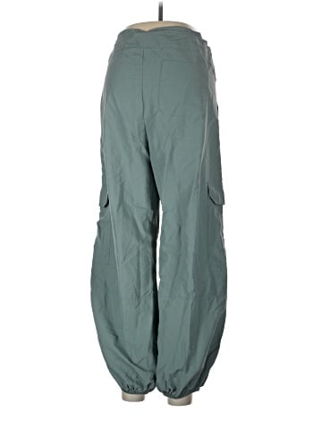 Active by Old Navy Cargo Pants (view 2)