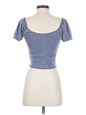 American Eagle Outfitters Short Sleeve T-Shirt (view 2)