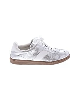 Universal Thread Sneakers
