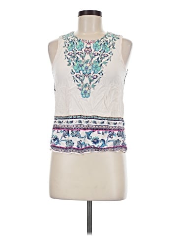 Sweet Wanderer Sleeveless Blouse (view 1)