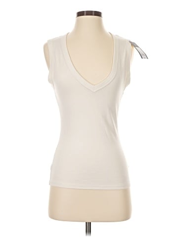Universal Thread Sleeveless T-Shirt (view 1)