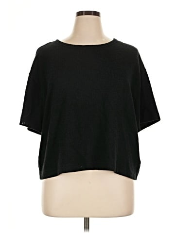 Gap Short Sleeve T-Shirt (view 1)