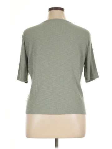 Gap Short Sleeve Top (view 2)
