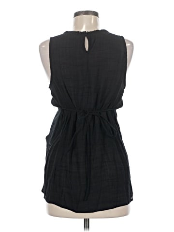 Liz Lange Maternity for Target Sleeveless Blouse (view 2)