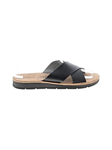 IZOD Sandals (view 1)