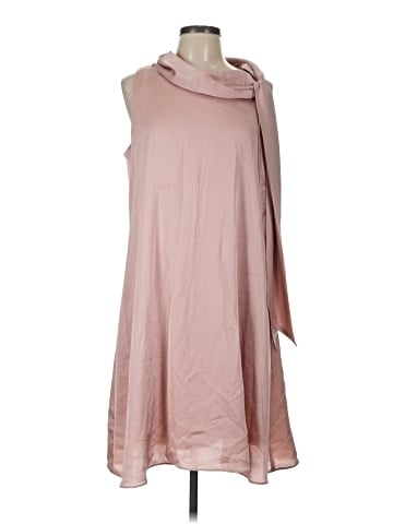 Robbie Bee Casual Dress (view 1)