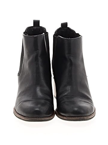 White Mountain Ankle Boots (view 2)