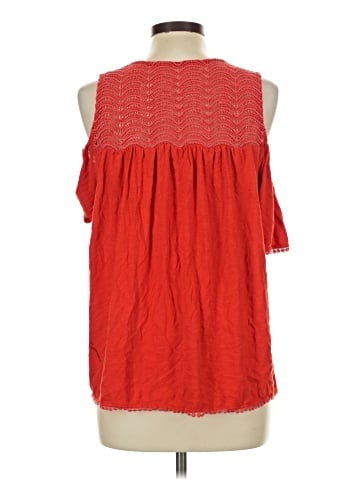 Crown & Ivy Sleeveless T-Shirt (view 2)