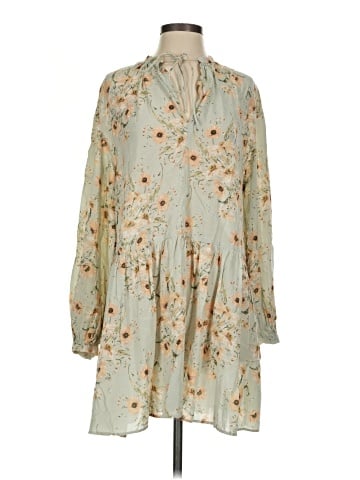 H&M Casual Dress (view 1)