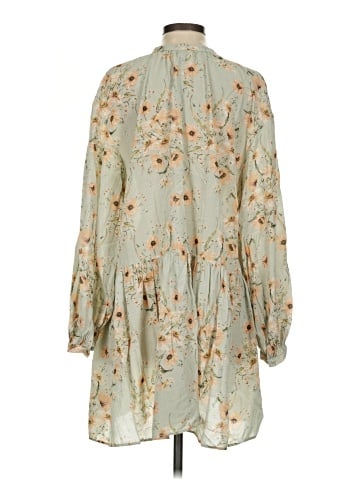 H&M Casual Dress (view 2)