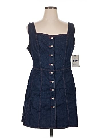 Lee Casual Dress (view 1)