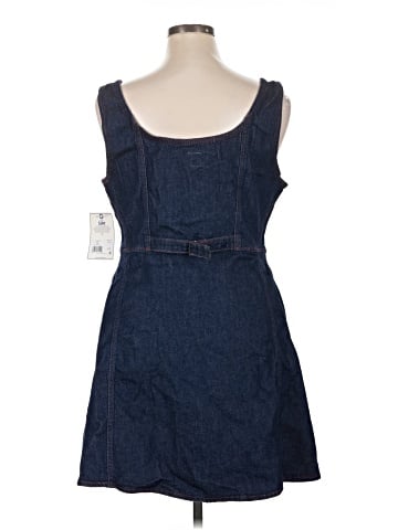 Lee Casual Dress (view 2)