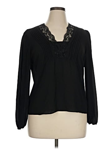 Vince Camuto Long Sleeve Blouse (view 1)