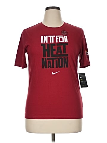 Nike Active T-Shirt (view 1)