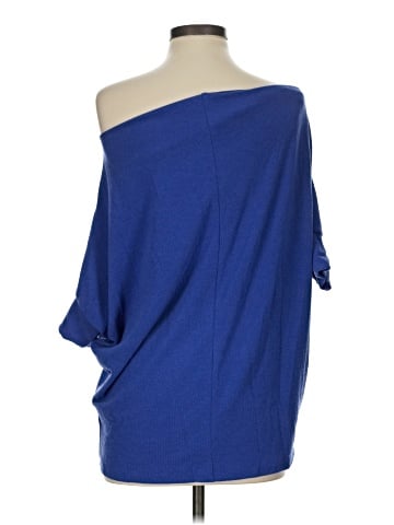 Six Fifty Poncho (view 2)