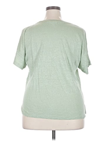 Chico's Short Sleeve T-Shirt (view 2)