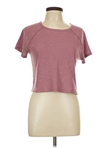American Eagle Outfitters Short Sleeve T-Shirt (view 1)