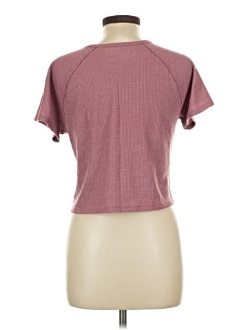 American Eagle Outfitters Short Sleeve T-Shirt (view 2)