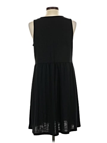 Old Navy Casual Dress (view 2)