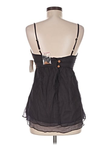 Matty M Sleeveless Blouse (view 2)