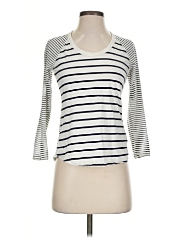 Gap 3/4 Sleeve T-Shirt (view 1)