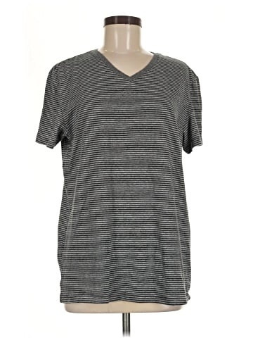American Eagle Outfitters Short Sleeve T-Shirt (view 1)