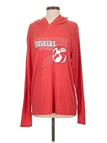 District. Sweatshirt (view 1)