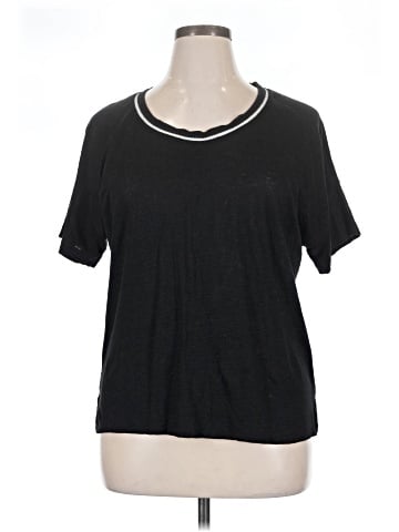 Chico's Short Sleeve T-Shirt (view 1)