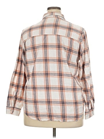 Universal Thread 3/4 Sleeve Button-Down Shirt (view 2)