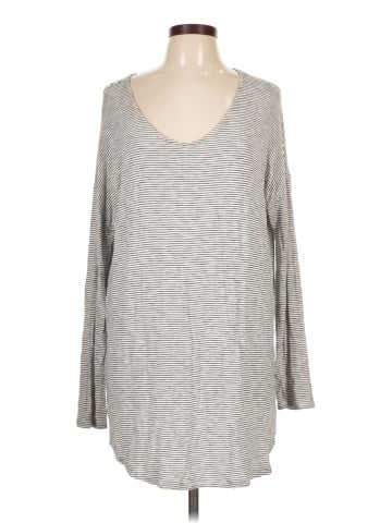 Old Navy Casual Dress (view 1)