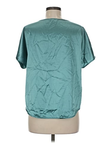 BB Dakota Short Sleeve Blouse (view 2)