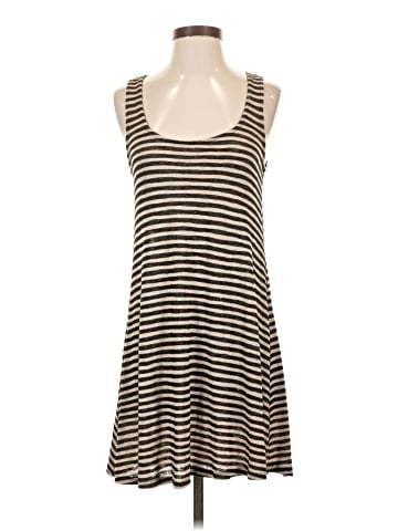 Forever 21 Casual Dress (view 1)