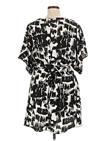 BCBGMAXAZRIA Casual Dress (view 2)