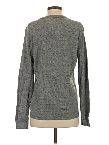 Old Navy Long Sleeve T-Shirt (view 2)