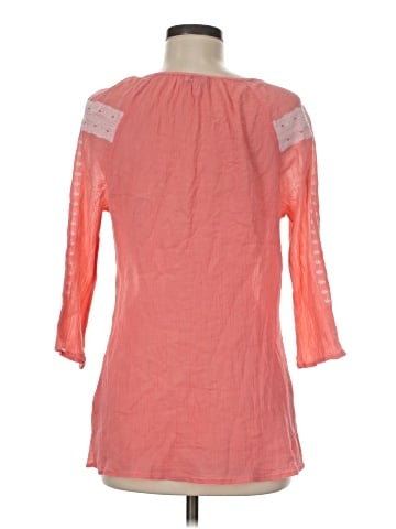 Old Navy 3/4 Sleeve Blouse (view 2)