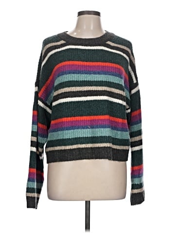 American Eagle Outfitters Pullover Sweater (view 1)